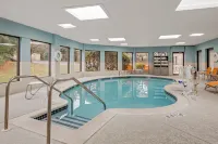 Holiday Inn Express HERSHEY (HARRISBURG AREA) by IHG - Swimmingpools