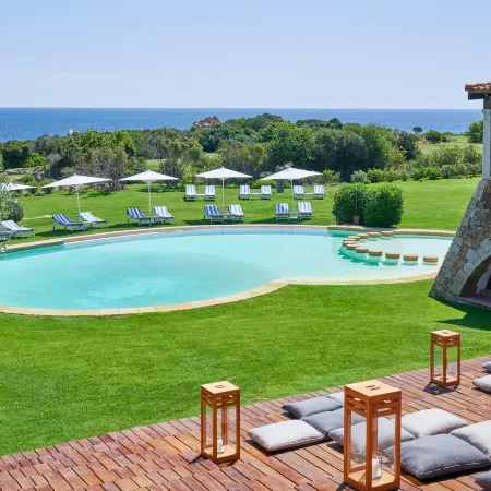 Due Lune Puntaldia Resort & Golf Отели рядом с достопримечательностью «Пляж Лу-Импосту»