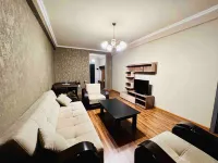 Best Location, Cozy Spacious Apart Near Republic - Condos