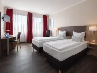 Hotel Berliner Bär 마리엔도르프 주변 호텔