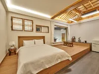 Gyeongju Madang Hanok Hotels in Gyeongju