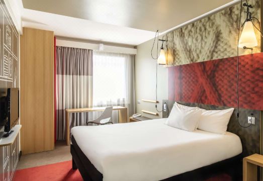 3. 이비스 바르샤바..