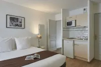 Cerise Chatou Hotels in Carrières-sur-Seine