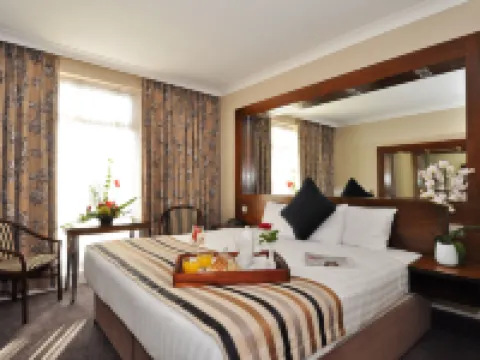 Flannery's Hotel Hotels in Galway