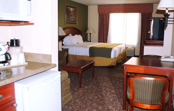 Magnuson Hotel Commerce