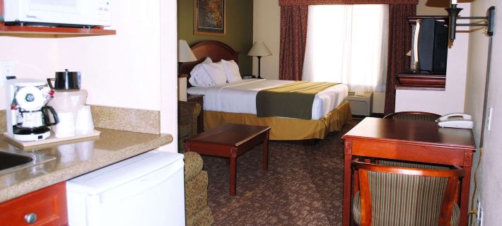 Magnuson Hotel Commerce Hotels in Hunt County