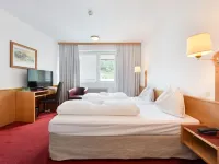 أم نيوتور هوتل سالزبرج زينترم Hotels near إتسلنغ