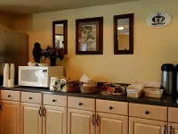 Super 8 by Wyndham Red Wing - breakfast