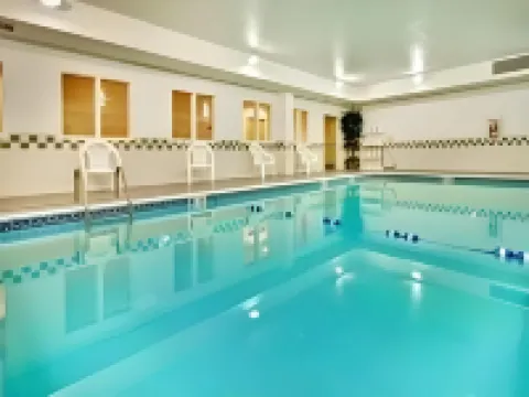 Holiday Inn Express & Suites CLINTON by IHG Hoteles en Condado de Custer