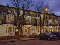 The Embassy Hotel Отели в г. Грэйт Ярмут Дистрикт