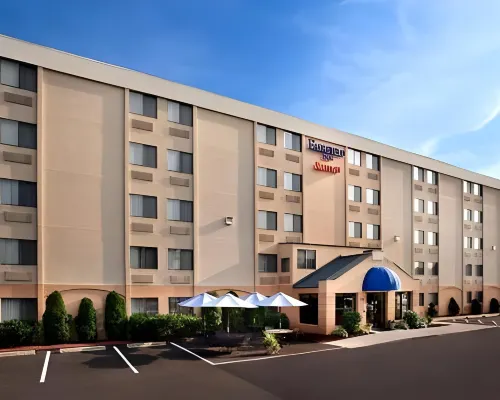 Fairfield Inn Boston Woburn/Burlington Hotels in Middlesex County