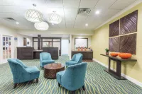 Days Inn by Wyndham Adel I-75