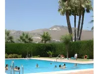 هوتل نوي فنادق في ألمونيكار