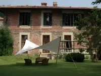 Villa Soleil Hotels in Agliè