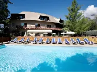 Hôtel & Spa les Bartavelles Hotels in Chorges