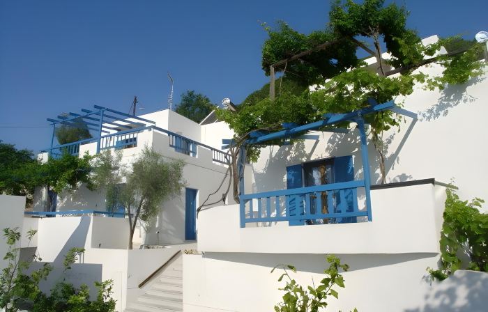 Agnanti Hotel