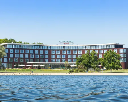 Courtyard Wolfsburg Hotels in Wolfsburg