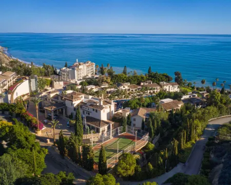 Columbia Beach Resort Hotels in Pissouri
