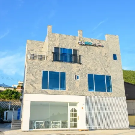 Pohang Starlight Sea Pension