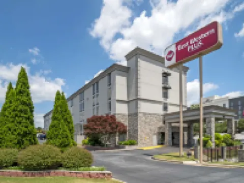 Best Western Plus Greenville I-385 Inn  Suites Hotels in Greenville