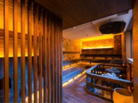 Ondhotel โรงแรมในทาเคโอะ