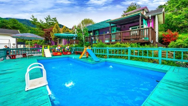 가평 테라스엔별이스파펜션 야외 전경