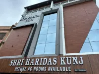 Shri Haridas Kunj Hotels in Vrindaban Khadar