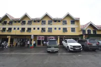 RedDoorz Plus @ Balai Sofia Bed & Breakfast Batangas 바탕가스 호텔