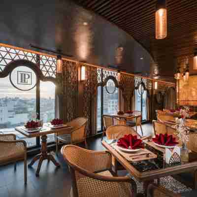 La Passion Premium Cau Go Dining/Meeting Rooms