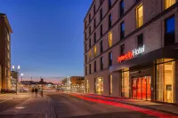 IntercityHotel Hildesheim Hotels near Luntzelhaus