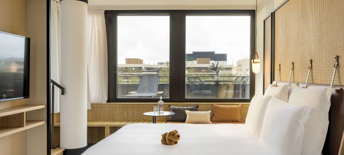 FirstName Bordeaux Hotel a Bordeaux