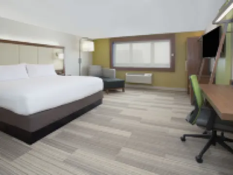 ฮอลิเดย์อินน์เอ็กซ์เพรสแอนด์สวีทส์ บราเซลตัน เวสต์ บาย IHG โรงแรมในBraselton