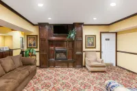 Super 8 by Wyndham Sallisaw Hotels in Sallisaw