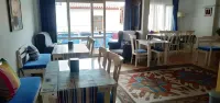 Urkmez Hotel - Aamiainen