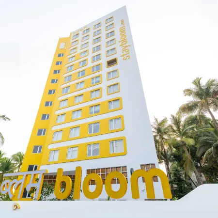 Bloom Hub Weh Andheri Отели рядом с достопримечательностью «Пляж Джуху»