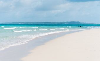 Hotel California Miyakojima Resort