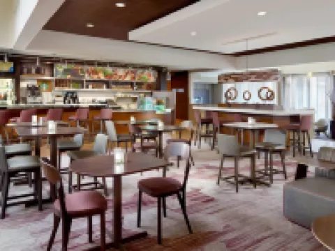 คอร์ทยาร์ดบายแมริออท ราเลห์ มิดทาวน์ โรงแรมในราเลห์