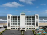 Courtyard Virginia Beach Oceanfront/North 37th Street Hotels near Navy Seal Monument