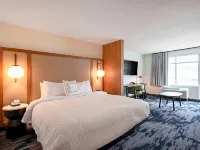 Fairfield Inn & Suites Duluth Waterfront Hotels in Duluth