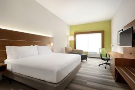 Holiday Inn Express & Suites CINCINNATI SOUTH - WILDER by IHG