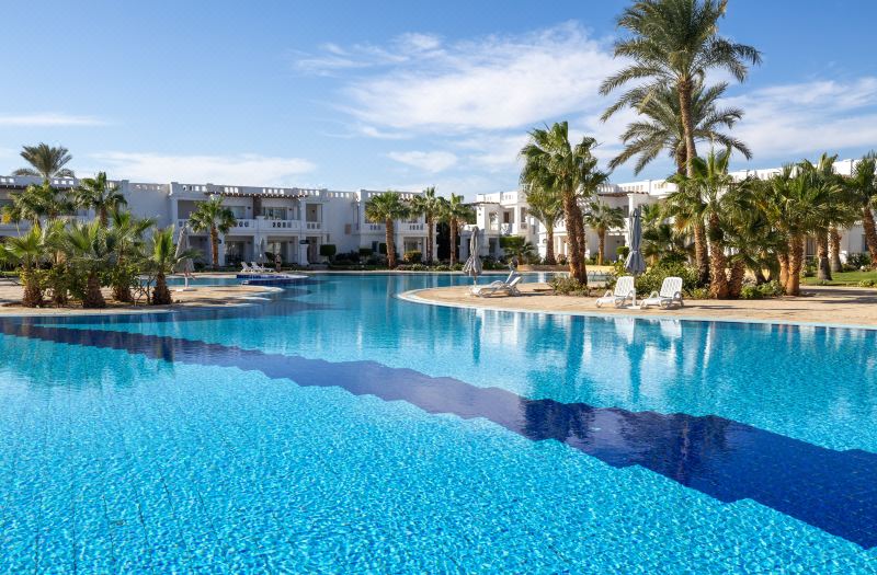 Continental Plaza Beach Resort by IHG photo 5