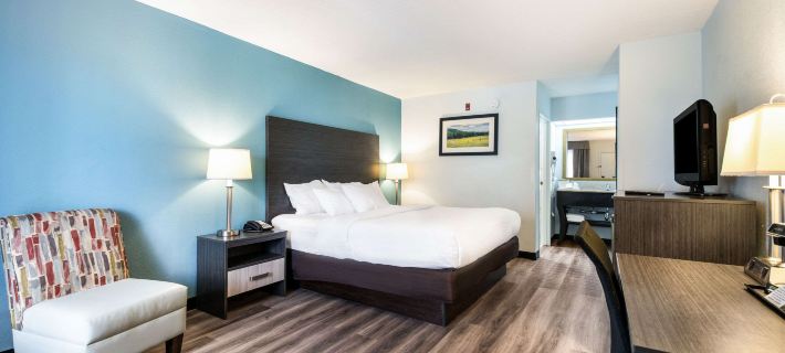 Clarion Inn Cleveland Near University Hotels in Cleveland