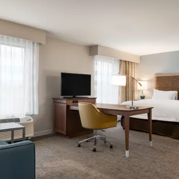 Hampton Inn Lincoln Airport Hotels near Lincoln Airport