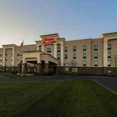 Hampton Inn & Suites Wheeling-The Highlands Hotel Exterior