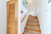Comfortable Duplex Apartment with 2 bedrooms & 2 terrace 200 m away from the ocean