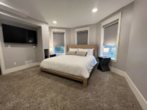 The Vue on Lake Superior  I  Sunrise & Sunset Views  I  by Relax Open Air Hotels in 