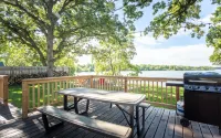 Lake home with great views of Alexandria