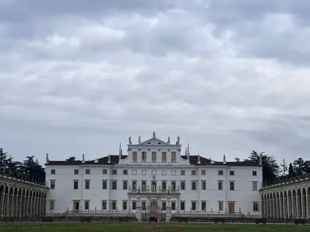 Mi-Re-La House in the vicinity of historic Villa Manin - Codroipo Отели в г. Кодройпо