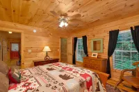 Long Mtn. Views - Covered Porch - Rockers - Fire Pit - Gated - Clean - 5 Stars! Hôtels à : Jonathan Creek