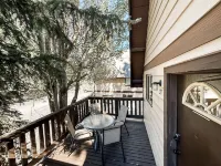 Alpine Adventure Haven- Walk to Village Gondola, Biking &Trails BTC 10013 - Hot Springs